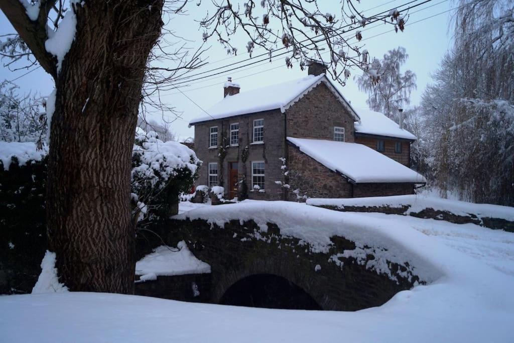 Luxury Cottage Near Hay-On-Wye Llanigon 外观 照片