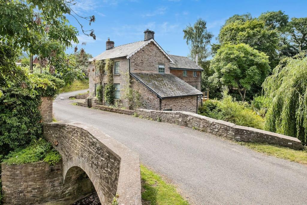 Luxury Cottage Near Hay-On-Wye Llanigon 外观 照片